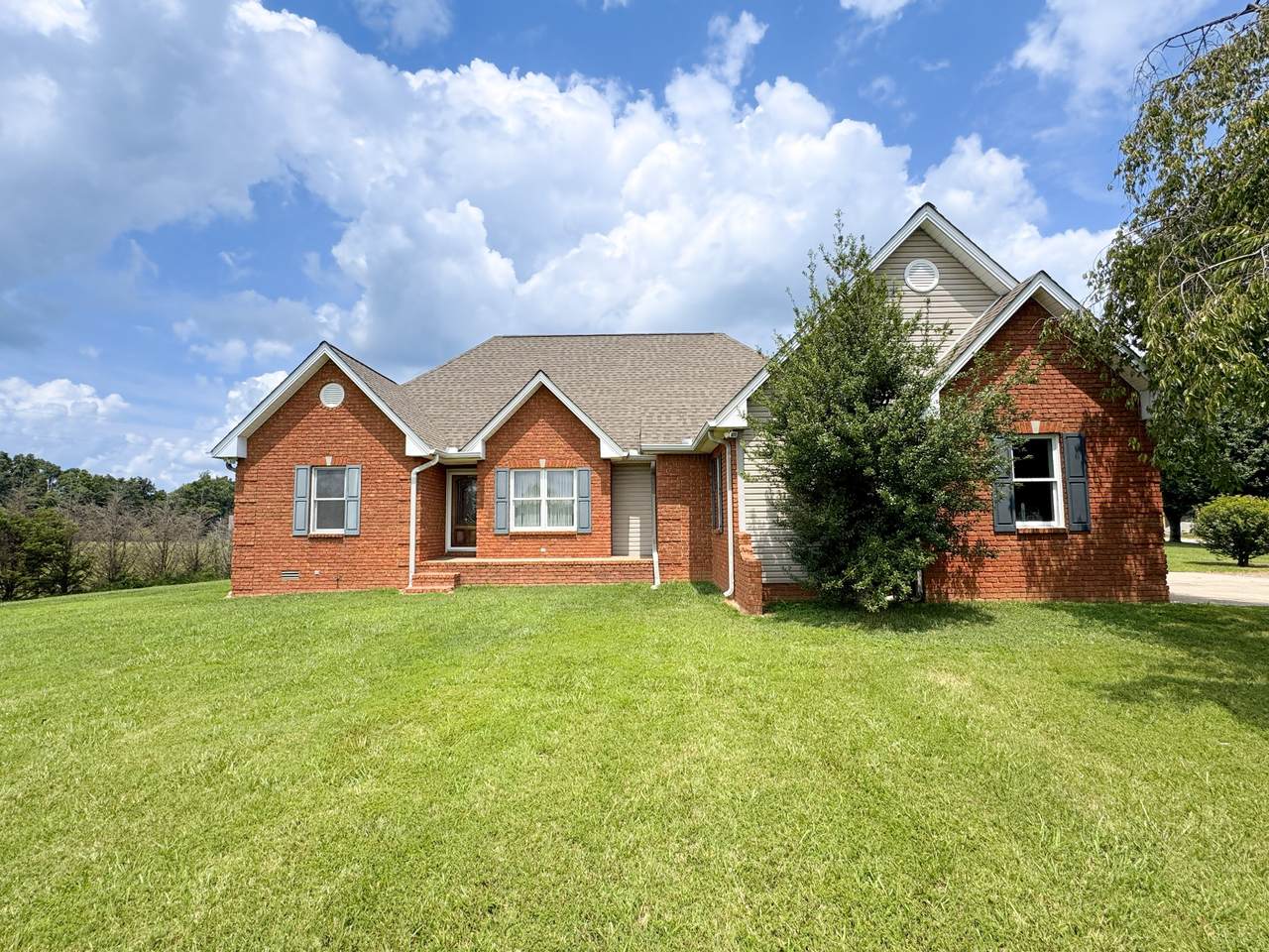 6606 Highway 52 - Photo 1