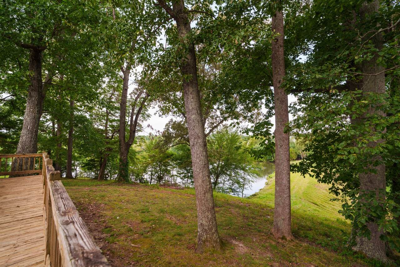 https://bt-photos.global.ssl.fastly.net/nashville/1280_boomver_1_RTC3499653-1.jpg