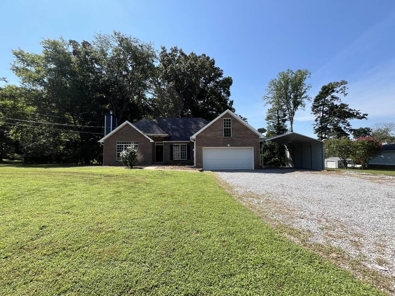 1130 Hunting Creek Ct - Photo 1