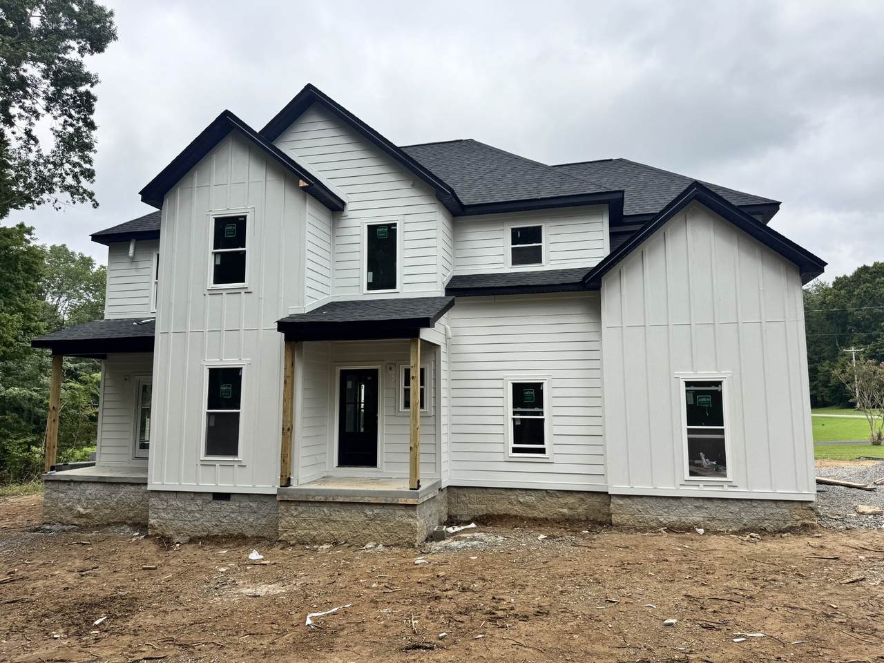 105 Contrary Rd - Photo 1