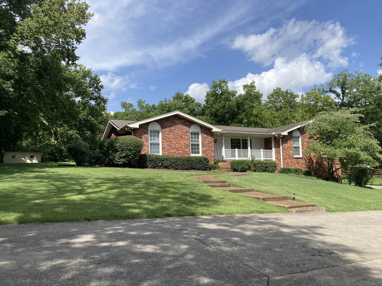 6316 Mapledale Ln - Photo 1