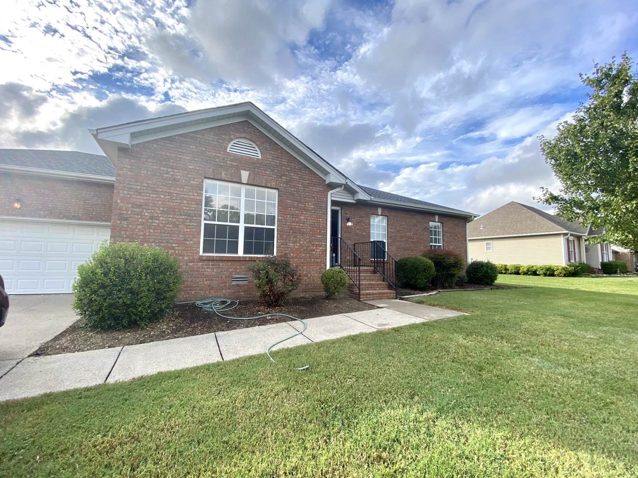 524 Autumndale Dr - Photo 1
