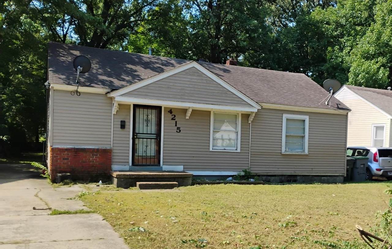 4215 Boyce Ave - Photo 1