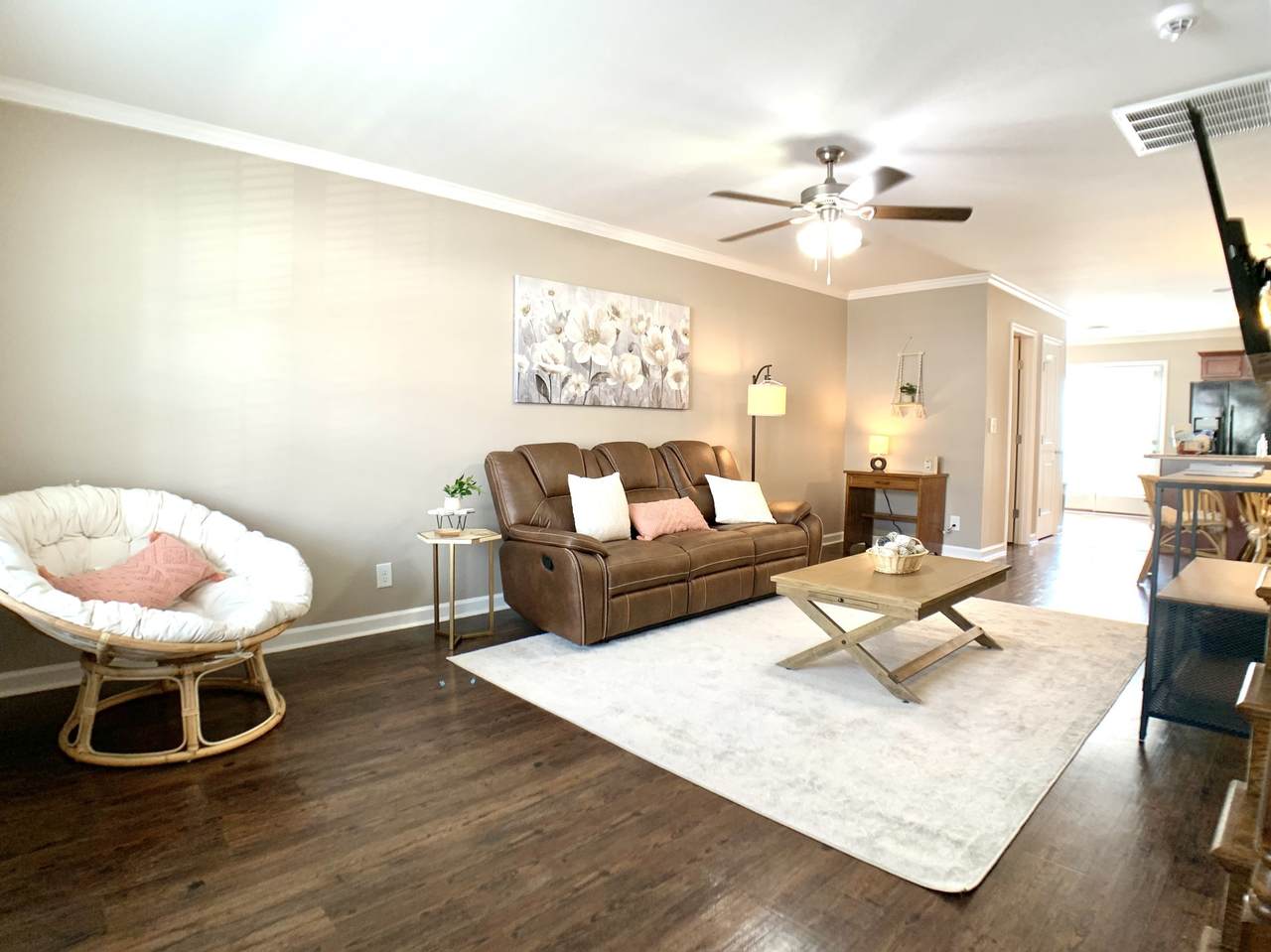 https://bt-photos.global.ssl.fastly.net/nashville/1280_boomver_1_RTC3499863-1.jpg