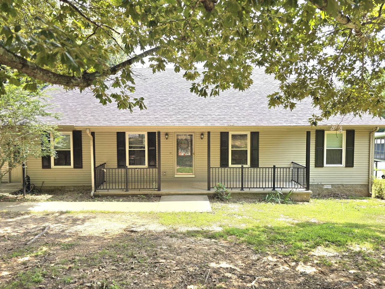 39 Bayshore Dr - Photo 1