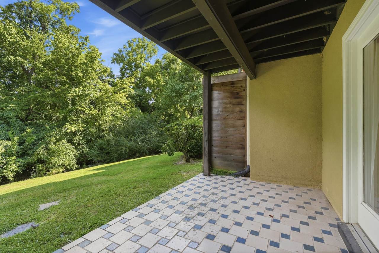https://bt-photos.global.ssl.fastly.net/nashville/1280_boomver_1_RTC3500835-1.jpg