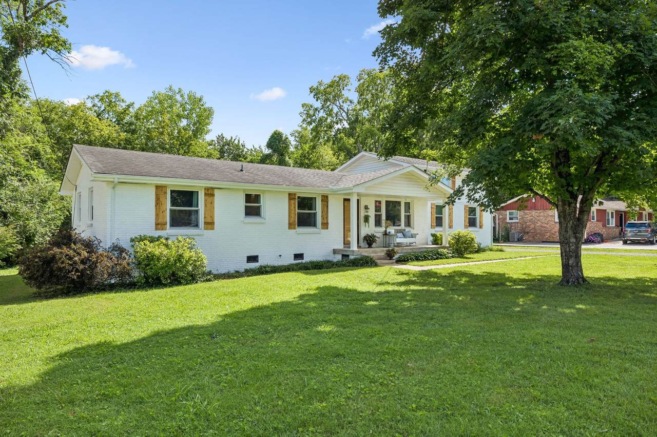 110 Donna Drive - Photo 1