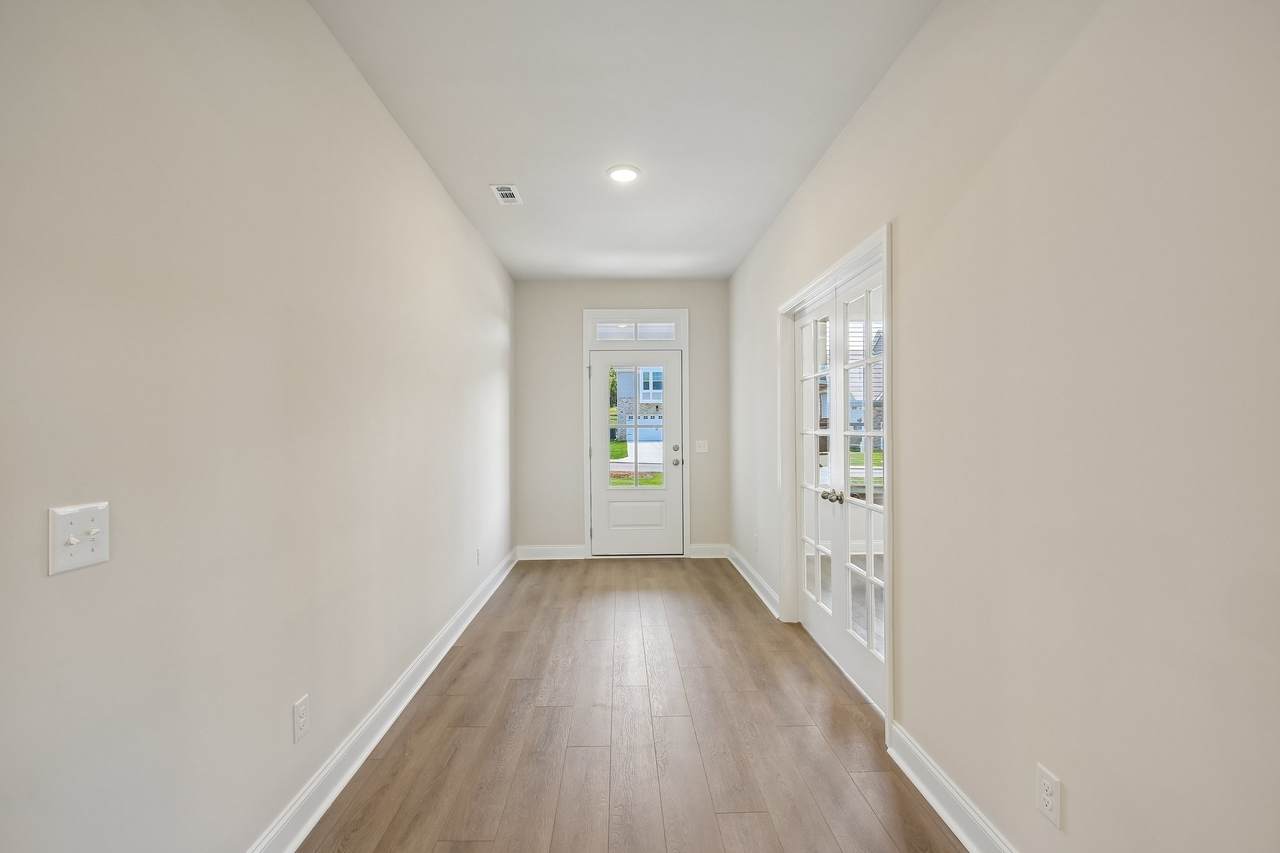 https://bt-photos.global.ssl.fastly.net/nashville/1280_boomver_1_RTC3500897-1.jpg