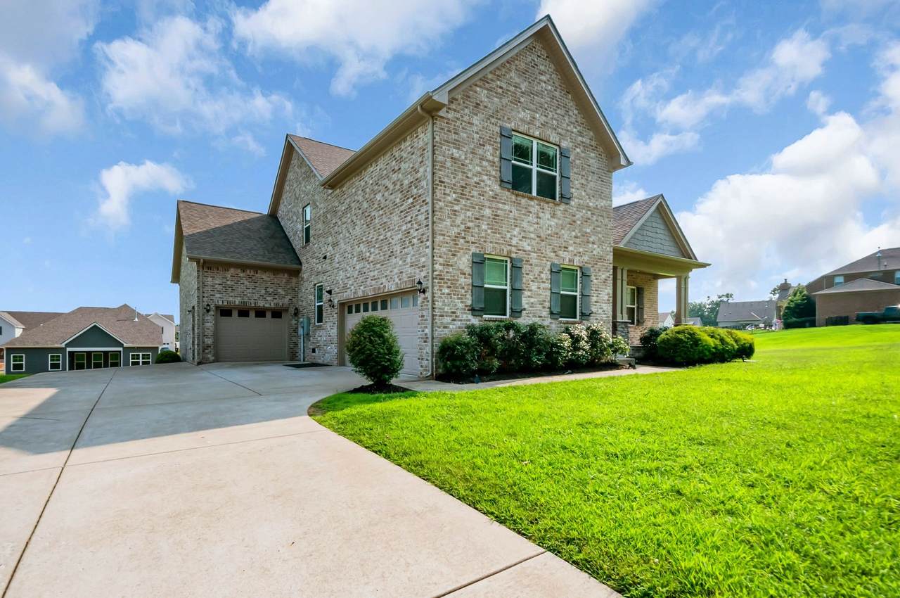 https://bt-photos.global.ssl.fastly.net/nashville/1280_boomver_1_RTC3500915-1.jpg