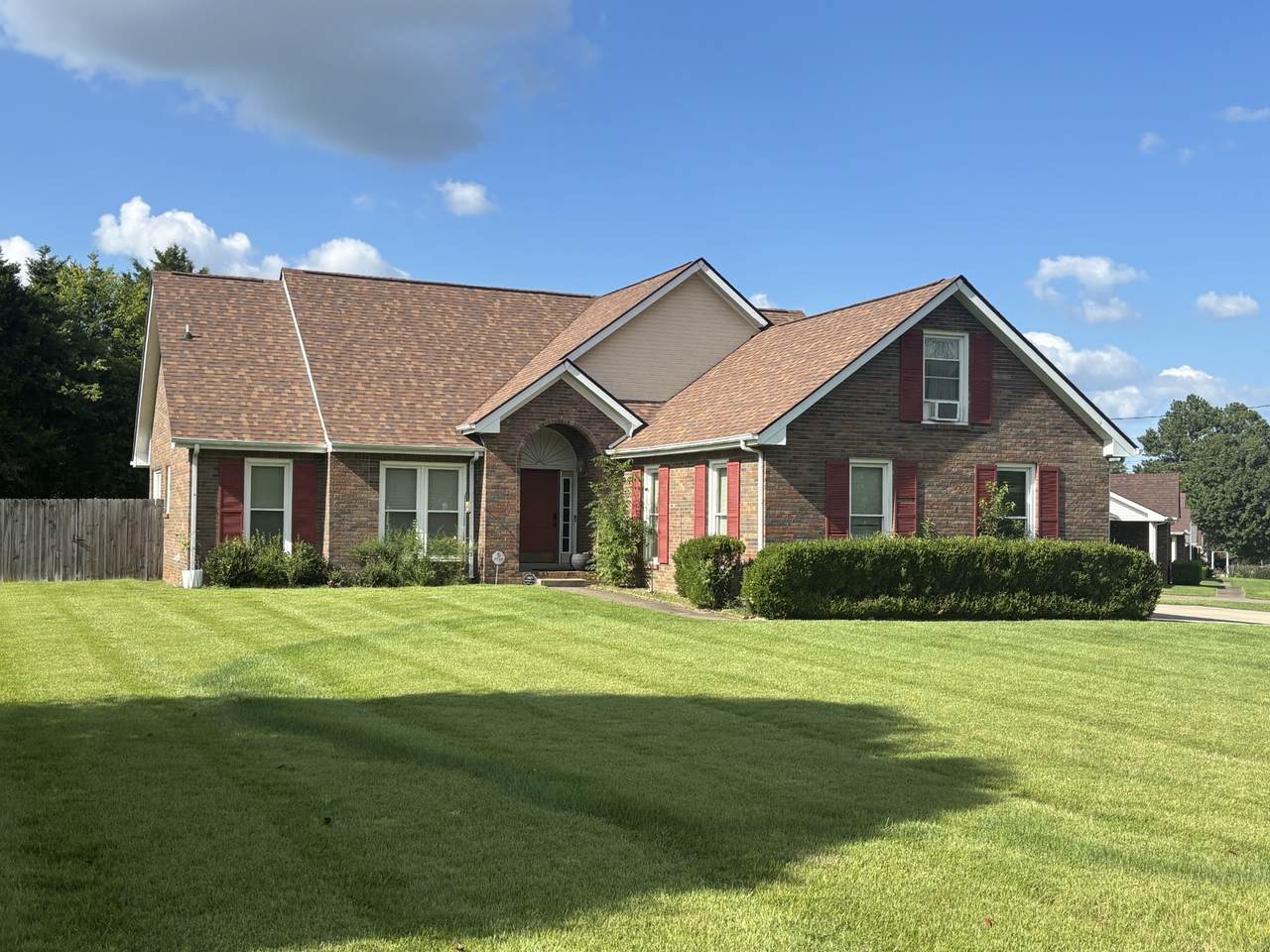1985 Waywick Dr - Photo 1