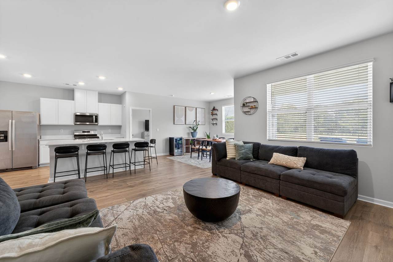9032 Copenhagen Dr - Photo 1