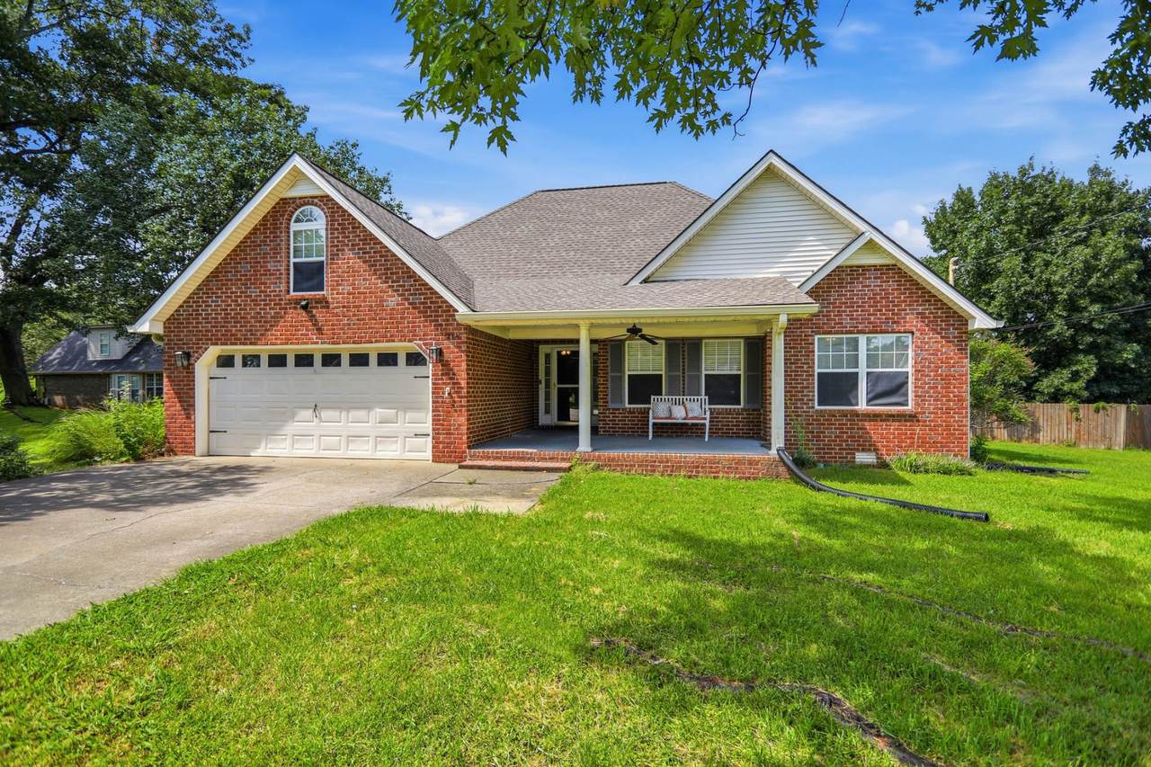 719 Williamsburg Dr - Photo 1