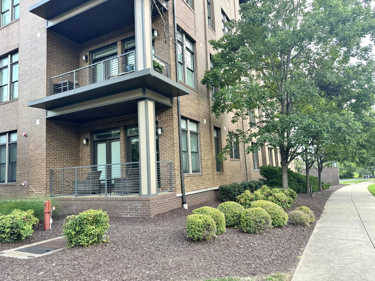 1706 18th Ave - Photo 1