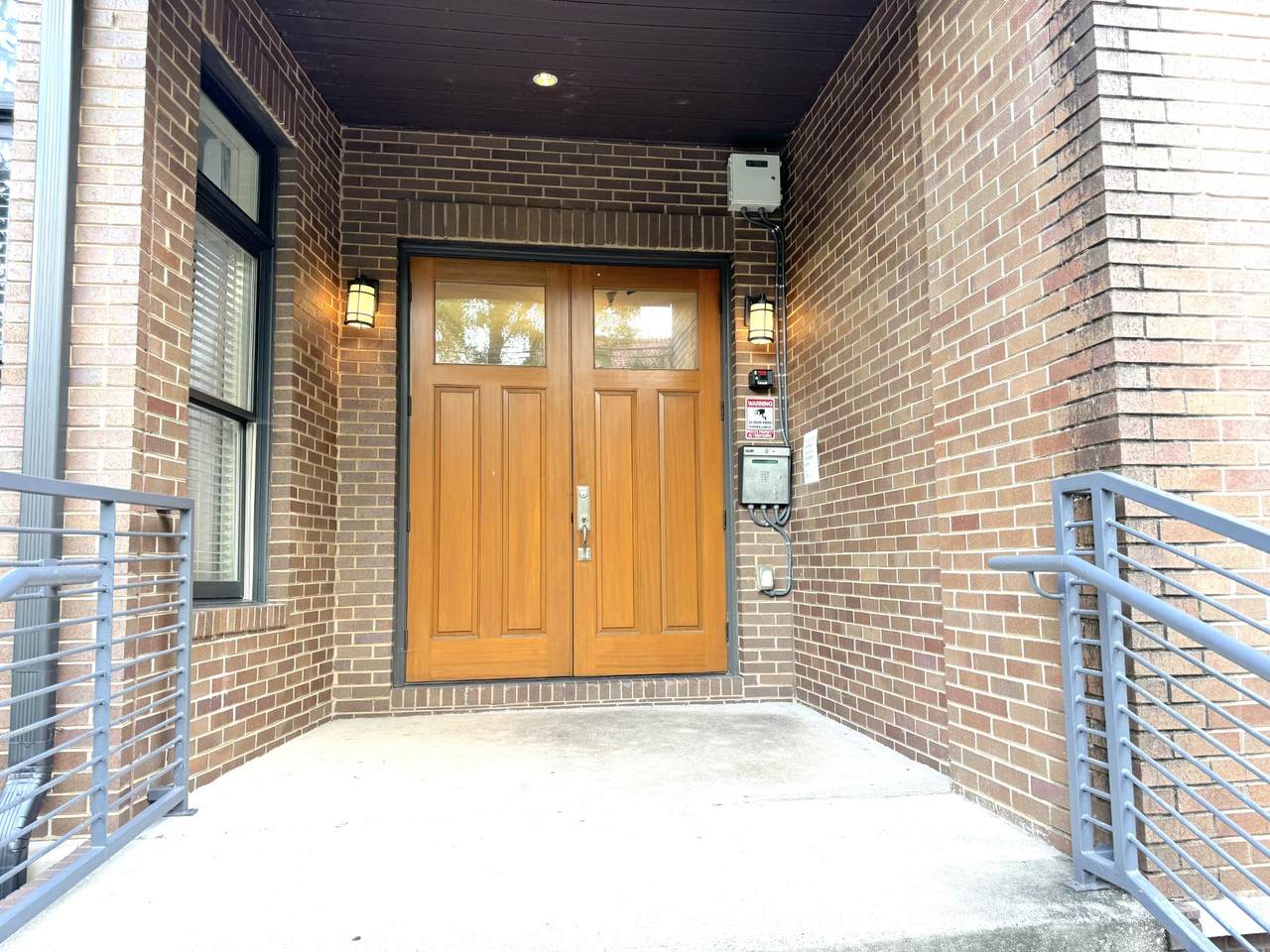 https://bt-photos.global.ssl.fastly.net/nashville/1280_boomver_1_RTC3501122-1.jpg