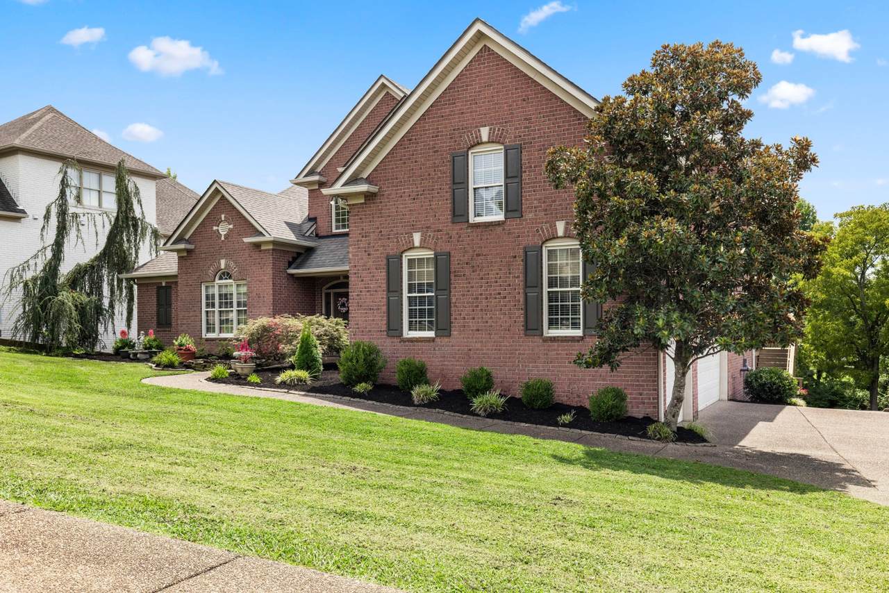 https://bt-photos.global.ssl.fastly.net/nashville/1280_boomver_1_RTC3501127-1.jpg