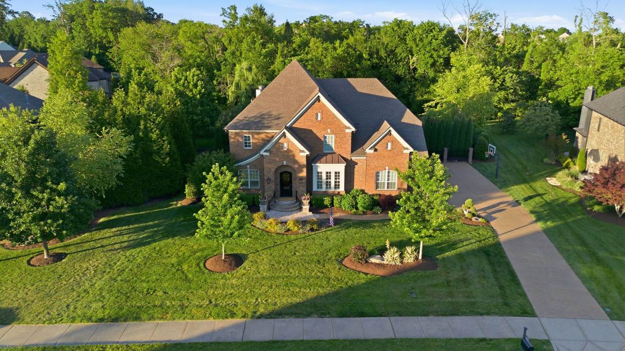 https://bt-photos.global.ssl.fastly.net/nashville/1280_boomver_1_RTC3501132-1.jpg