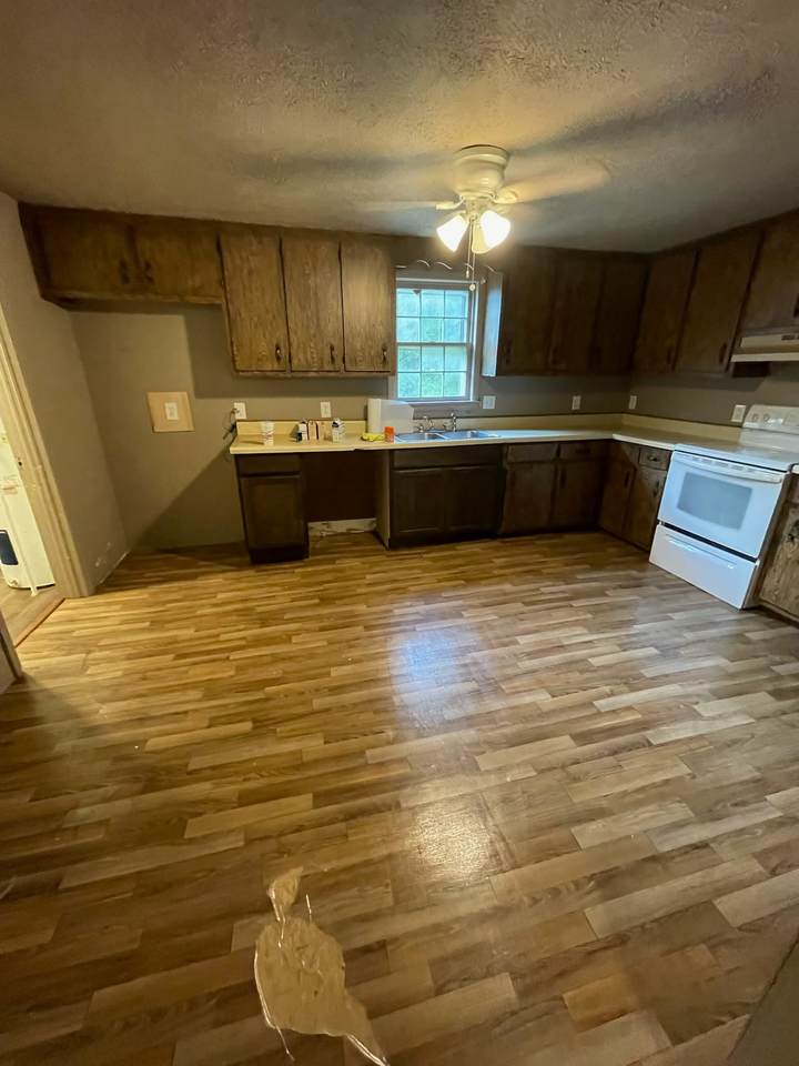 2126 Daughrity Rd - Photo 1