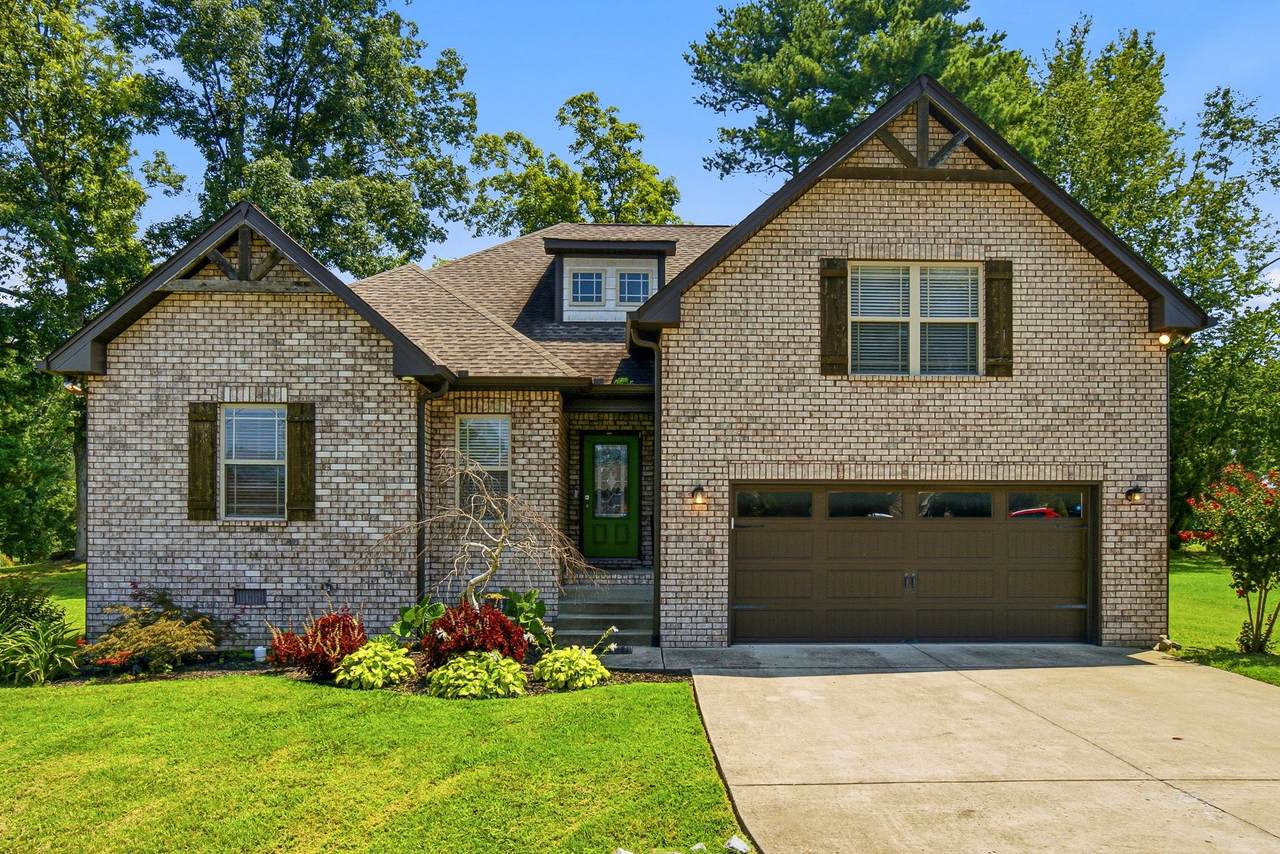 1044 Northridge Dr - Photo 1