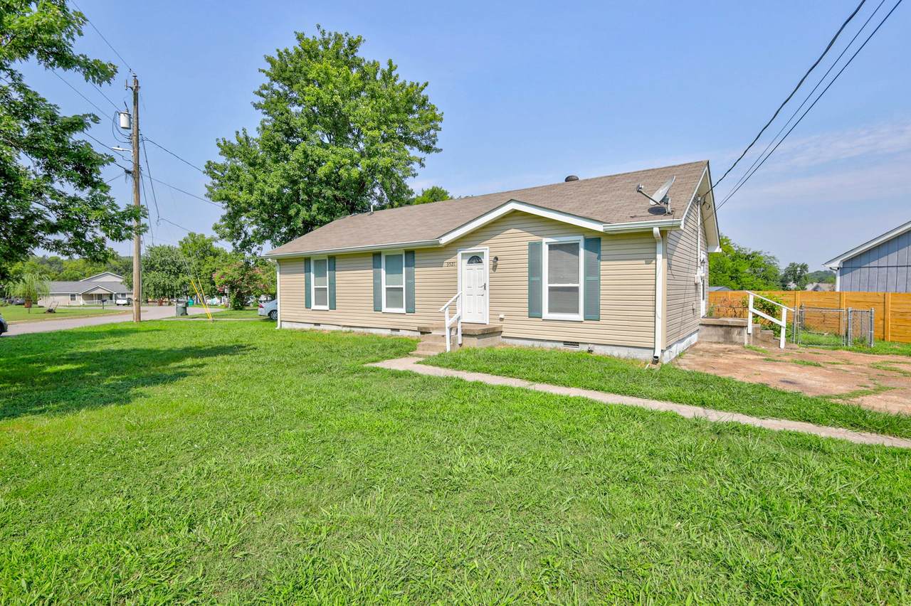 https://bt-photos.global.ssl.fastly.net/nashville/1280_boomver_1_RTC3501146-1.jpg