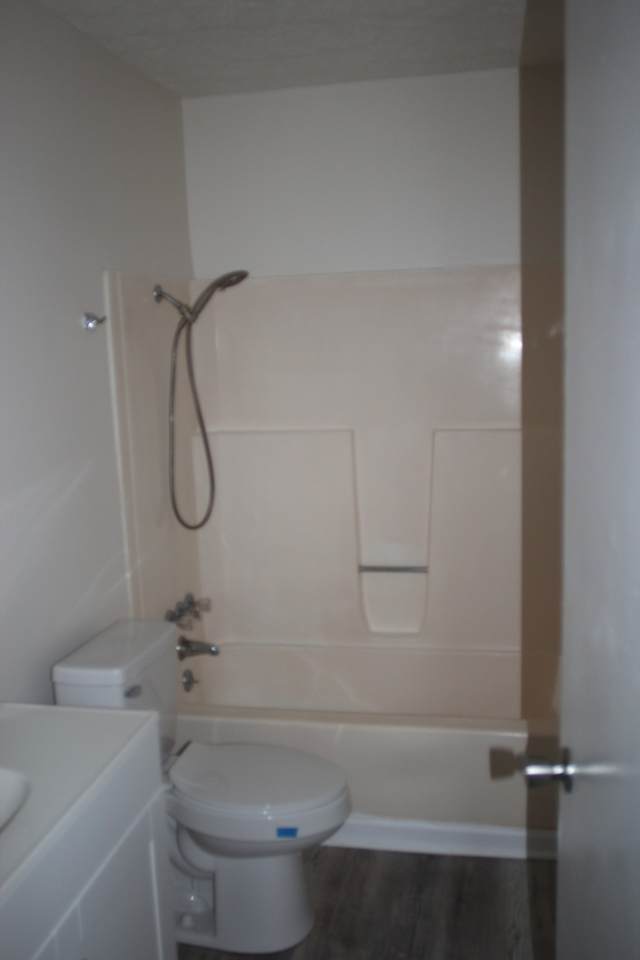 https://bt-photos.global.ssl.fastly.net/nashville/1280_boomver_1_RTC3501155-1.jpg