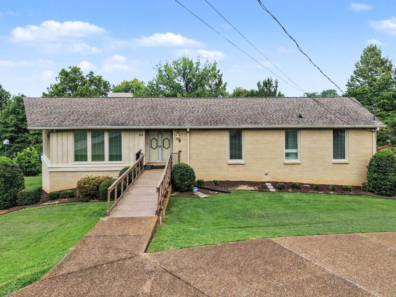 111 Rising Sun Ct - Photo 1
