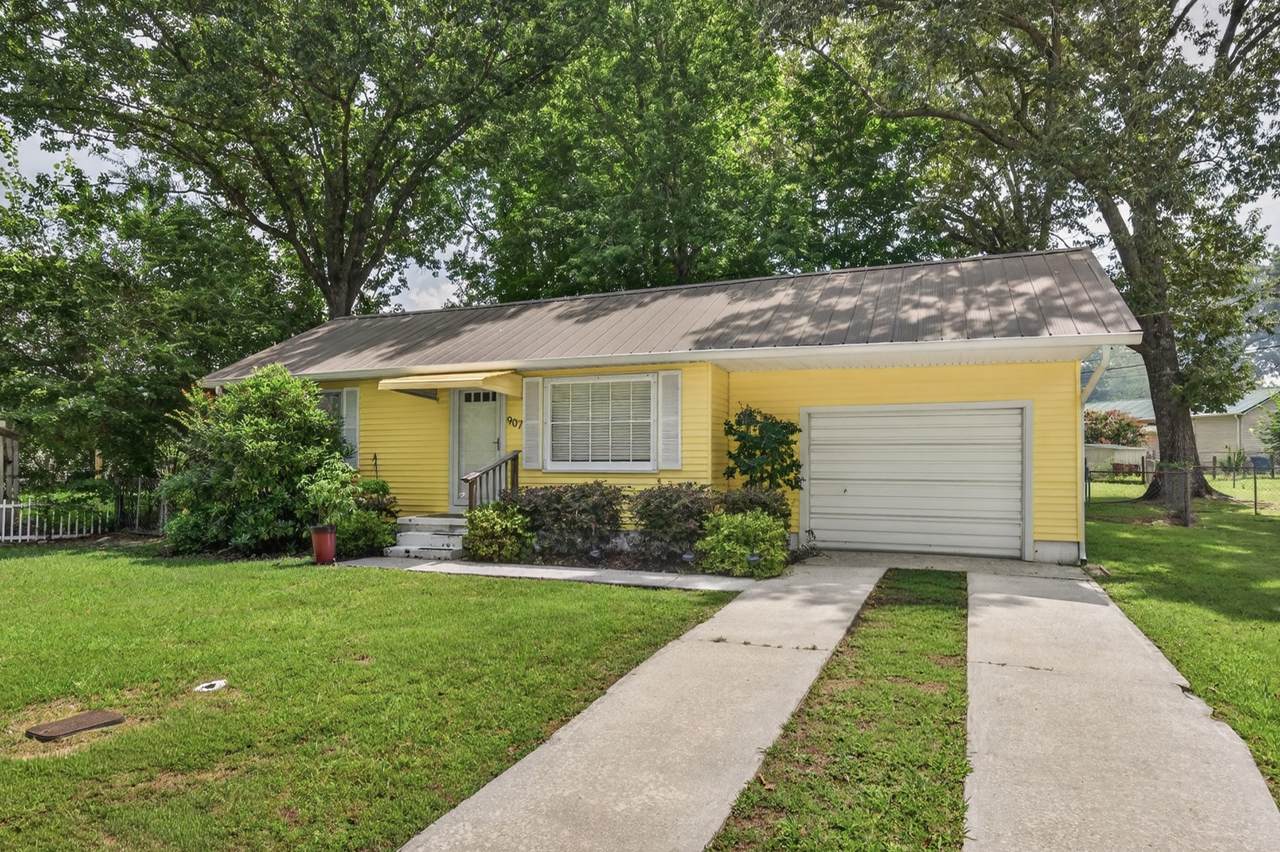 907 Woodland Ct - Photo 1