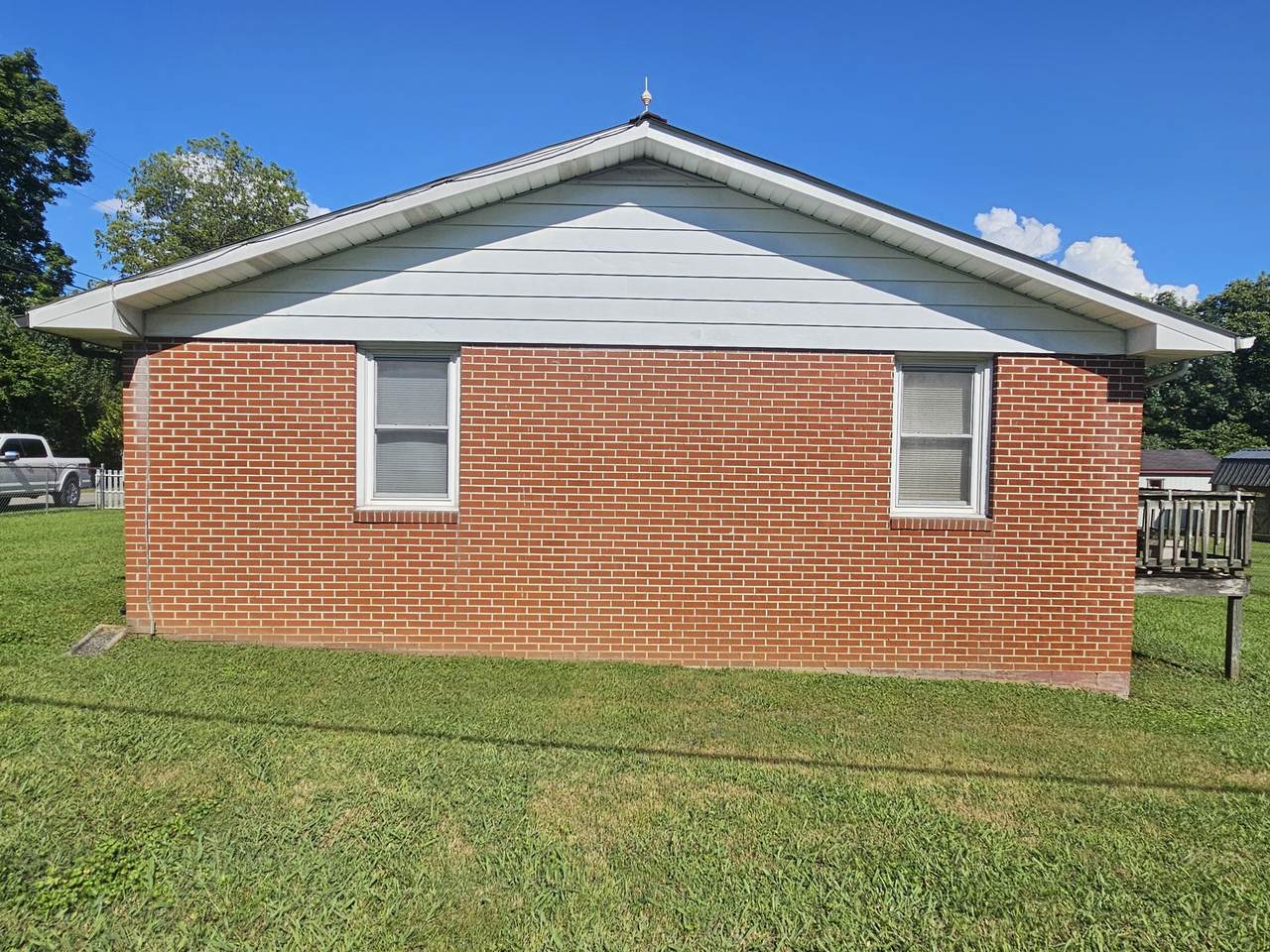 https://bt-photos.global.ssl.fastly.net/nashville/1280_boomver_1_RTC3501334-1.jpg