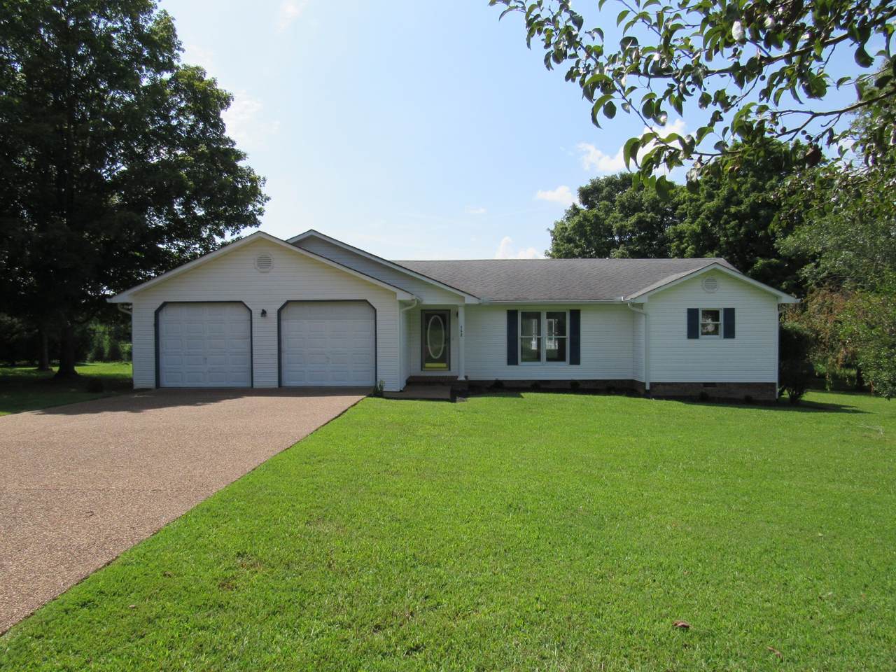 548 Cooper Dr - Photo 1