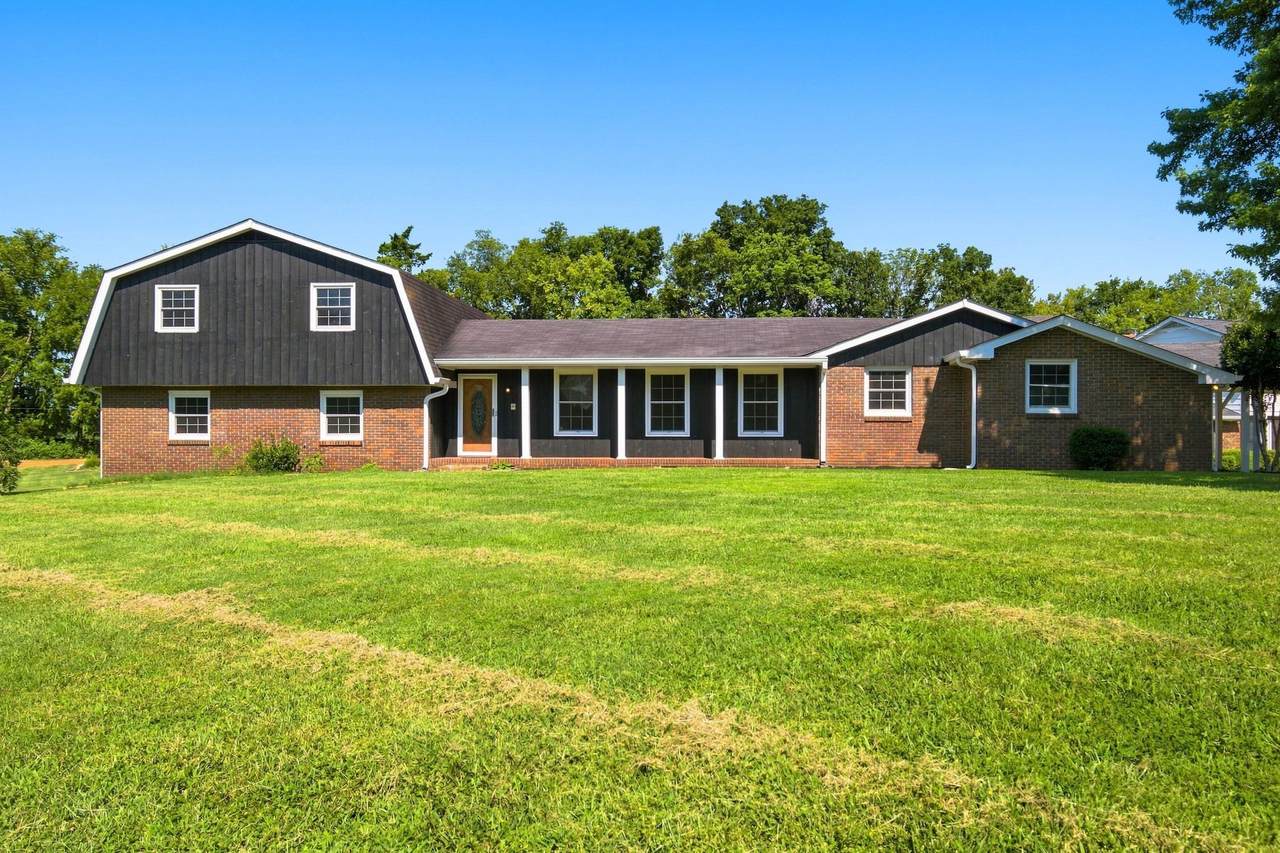 110 Highlander Dr - Photo 1