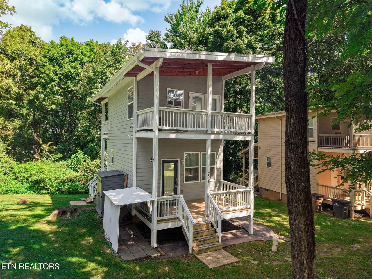 2539 Orchard House Way - Photo 1