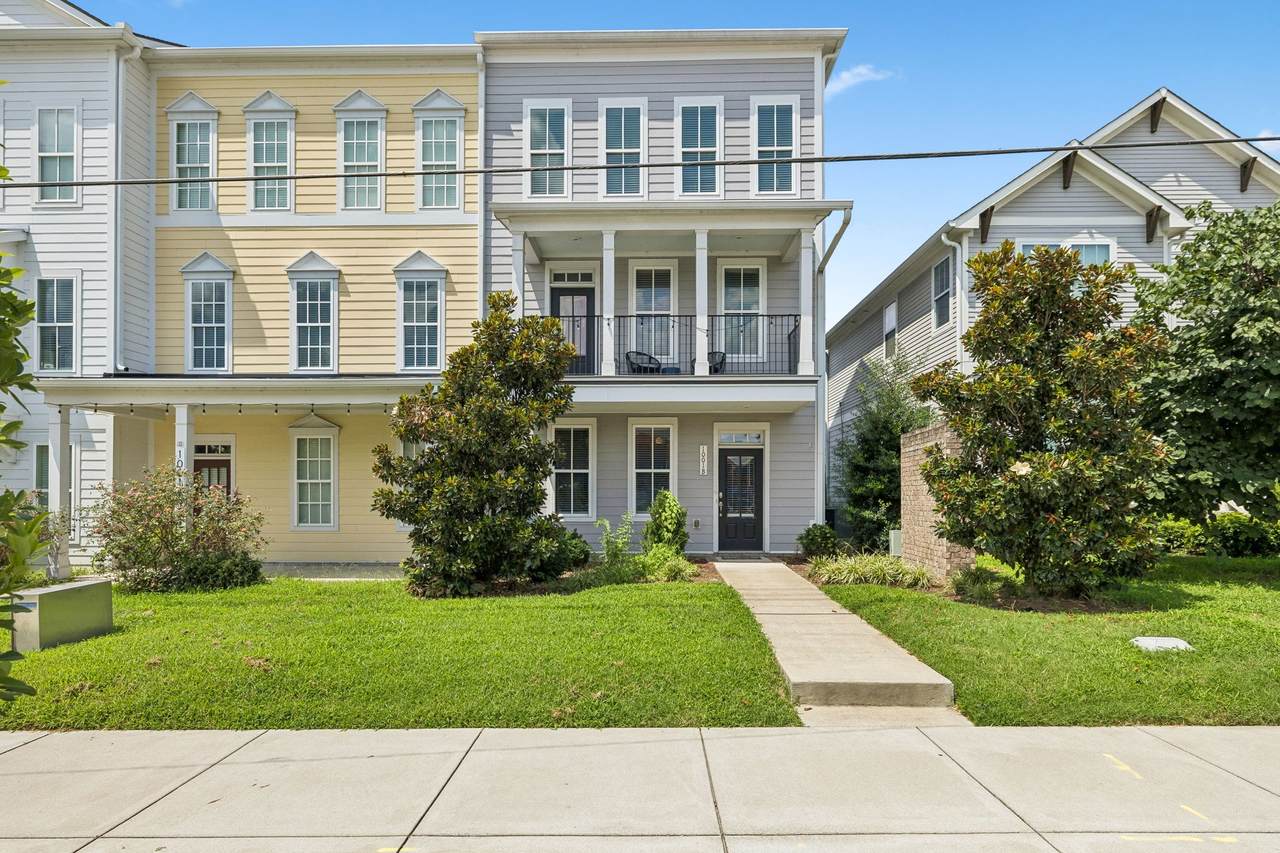 1001B 51st Ave - Photo 1