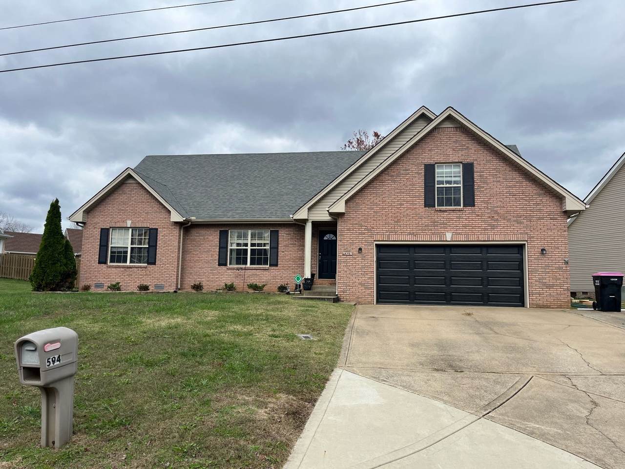 594 Mountain View Dr - Photo 1