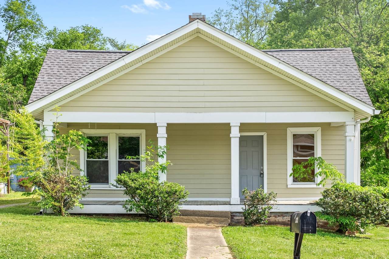 232 Georgia Ave - Photo 1