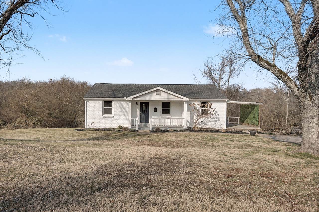 6247 Pettus Rd - Photo 1