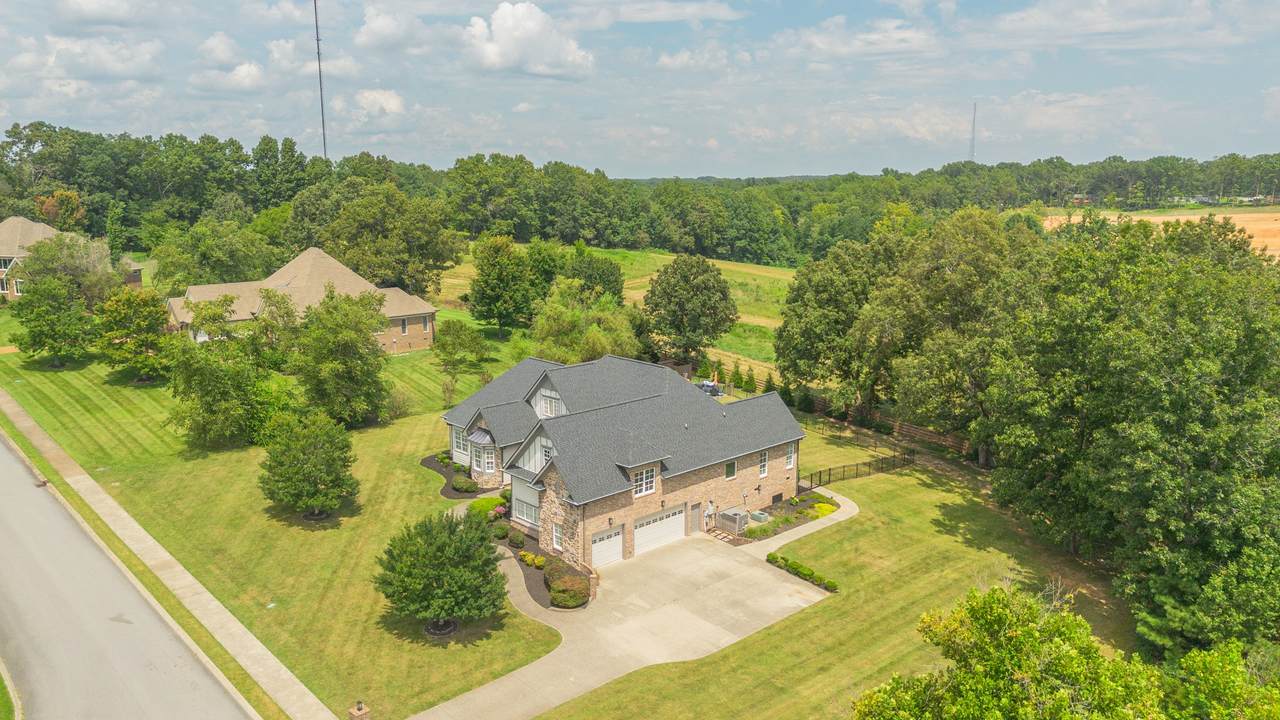 https://bt-photos.global.ssl.fastly.net/nashville/1280_boomver_1_RTC3502063-1.jpg