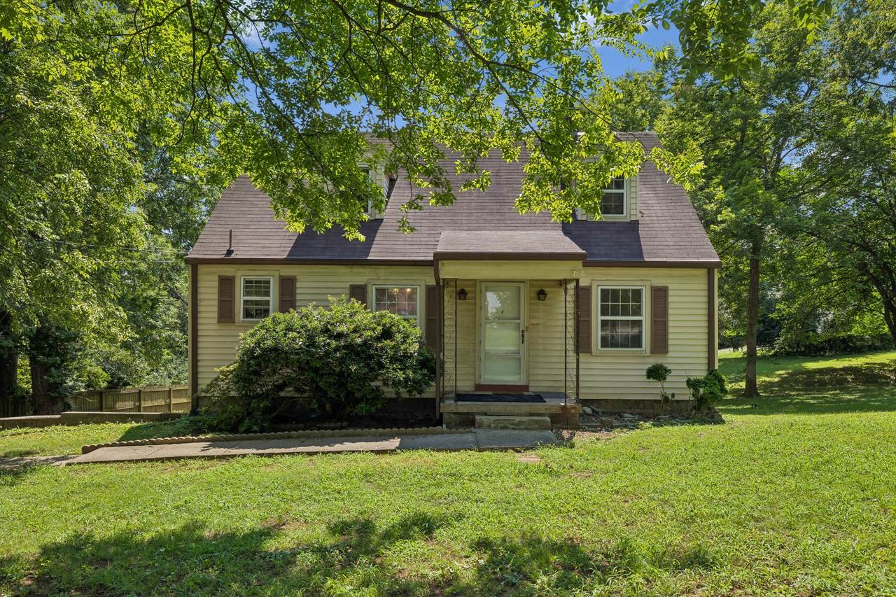 210 Cliffdale Rd - Photo 1