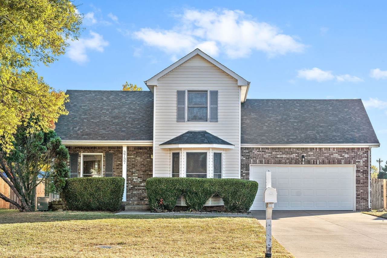 3737 Heather Dr - Photo 1