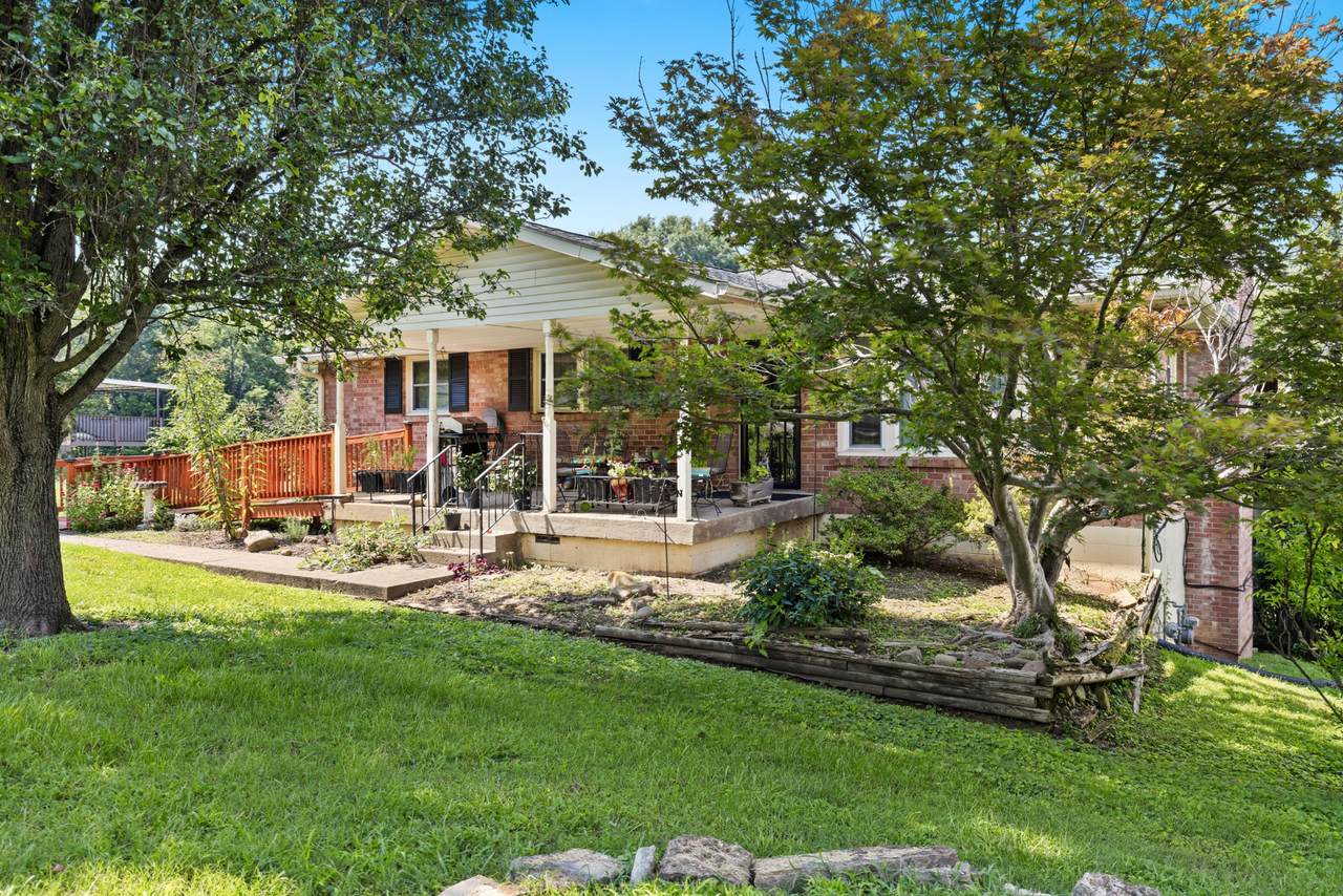 215 Shevel Dr - Photo 1