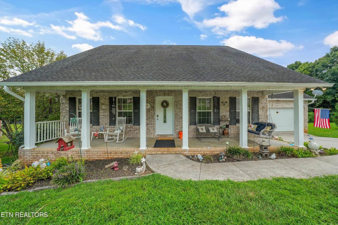 225 Hillsborough Lane - Photo 1