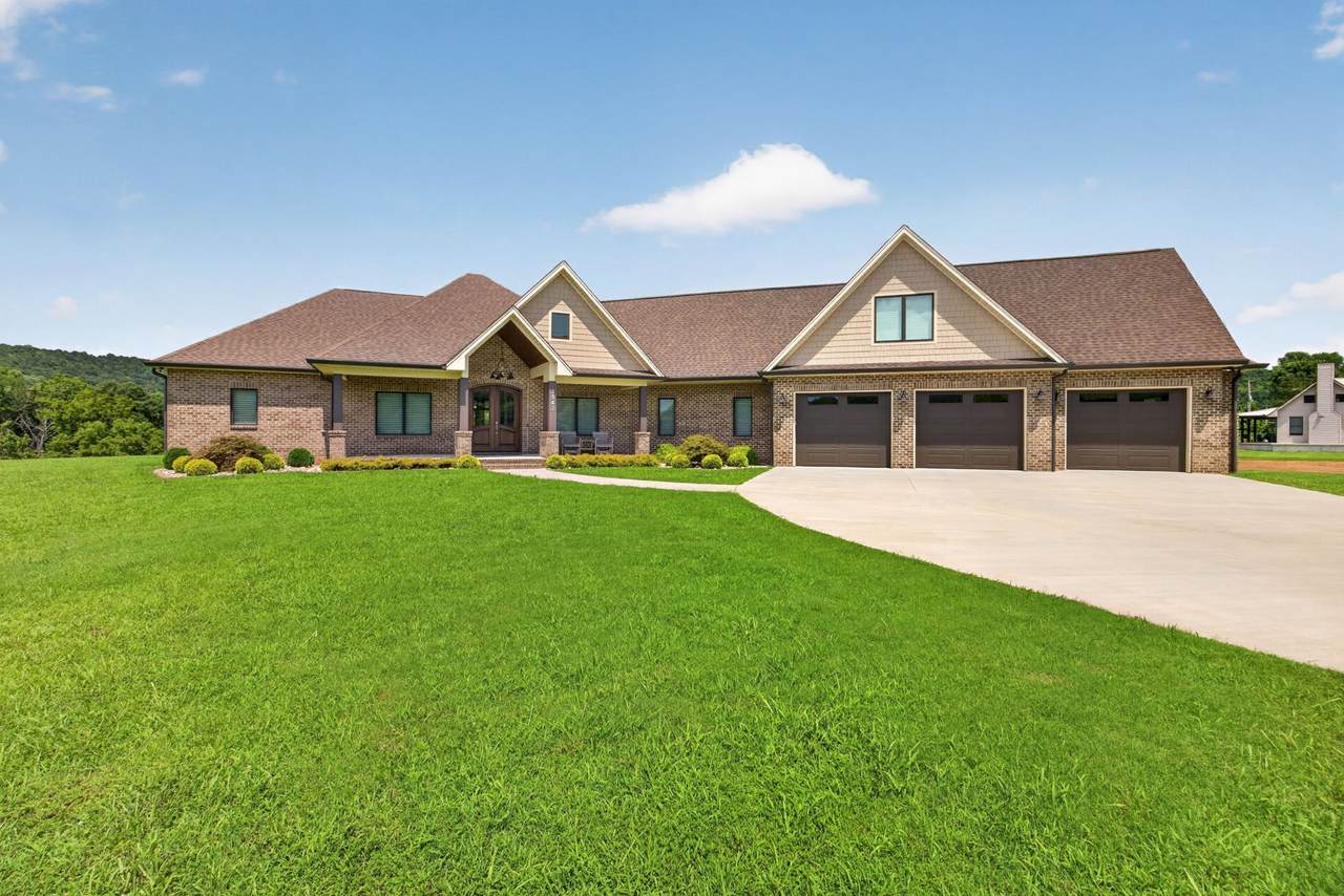 3542 Seven Springs Rd - Photo 1
