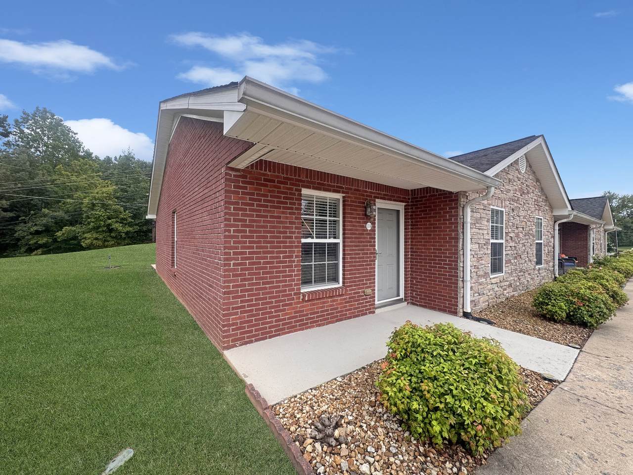 106 Colson Village Ct - Photo 1