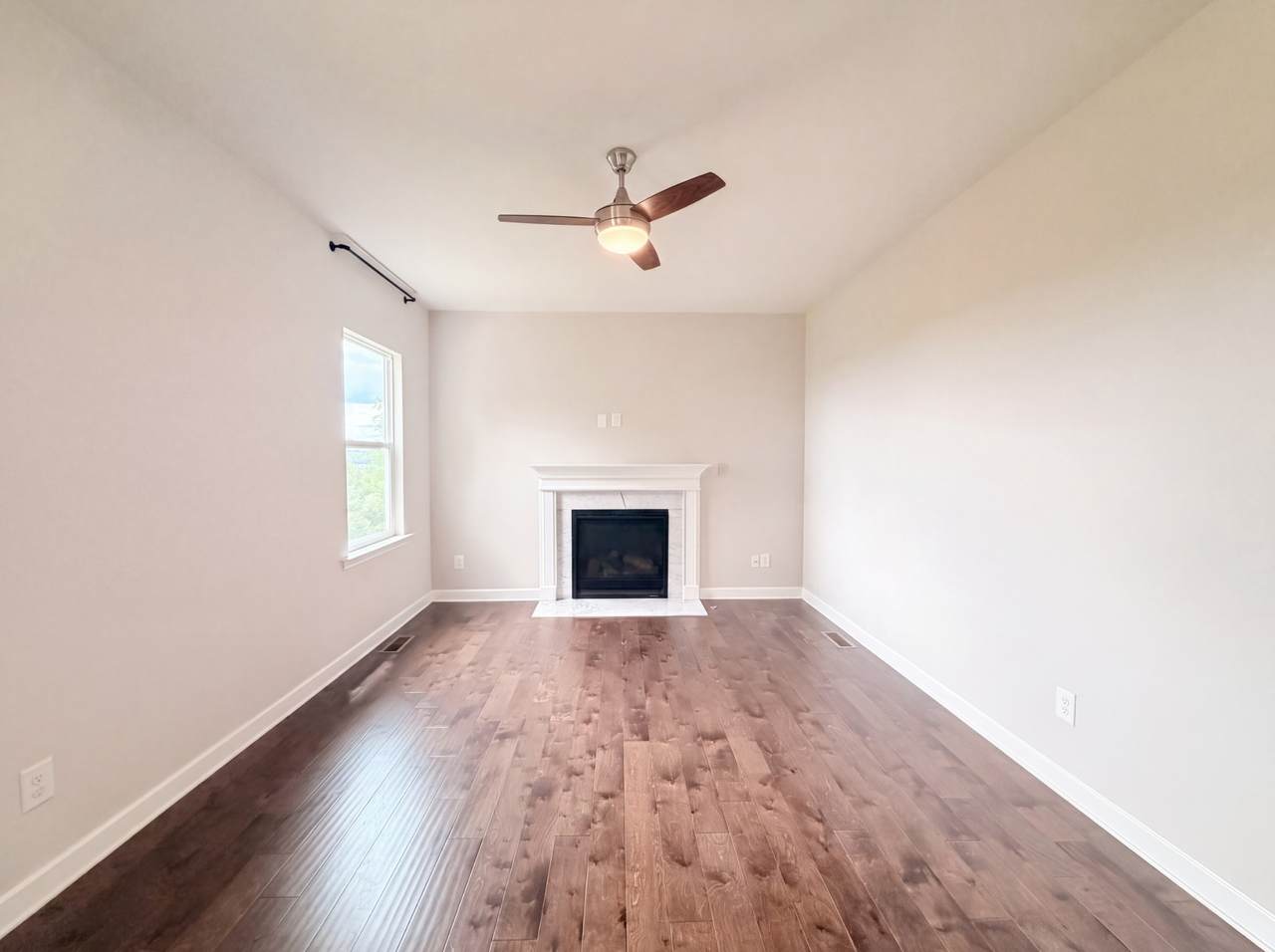 https://bt-photos.global.ssl.fastly.net/nashville/1280_boomver_1_RTC3506056-1.jpg