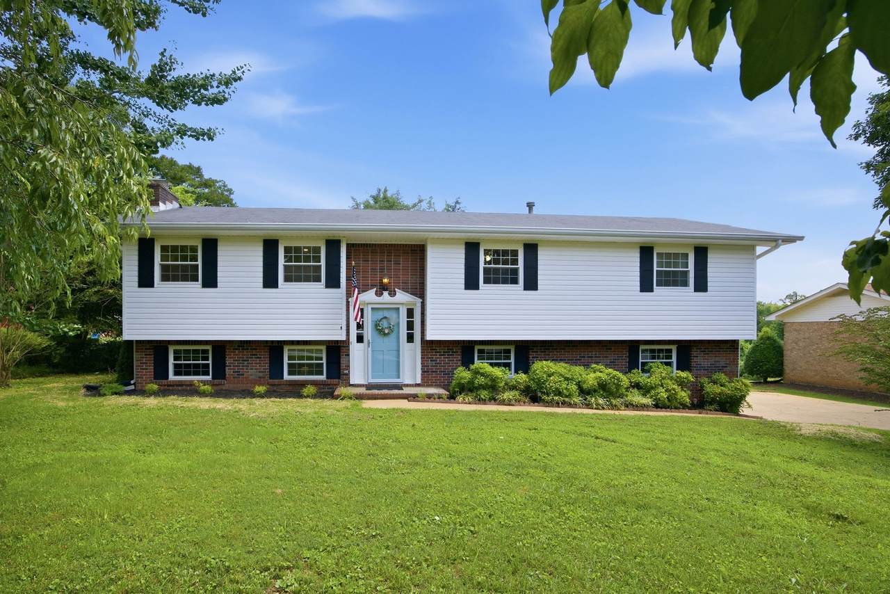9103 Ole Farm Ln - Photo 1