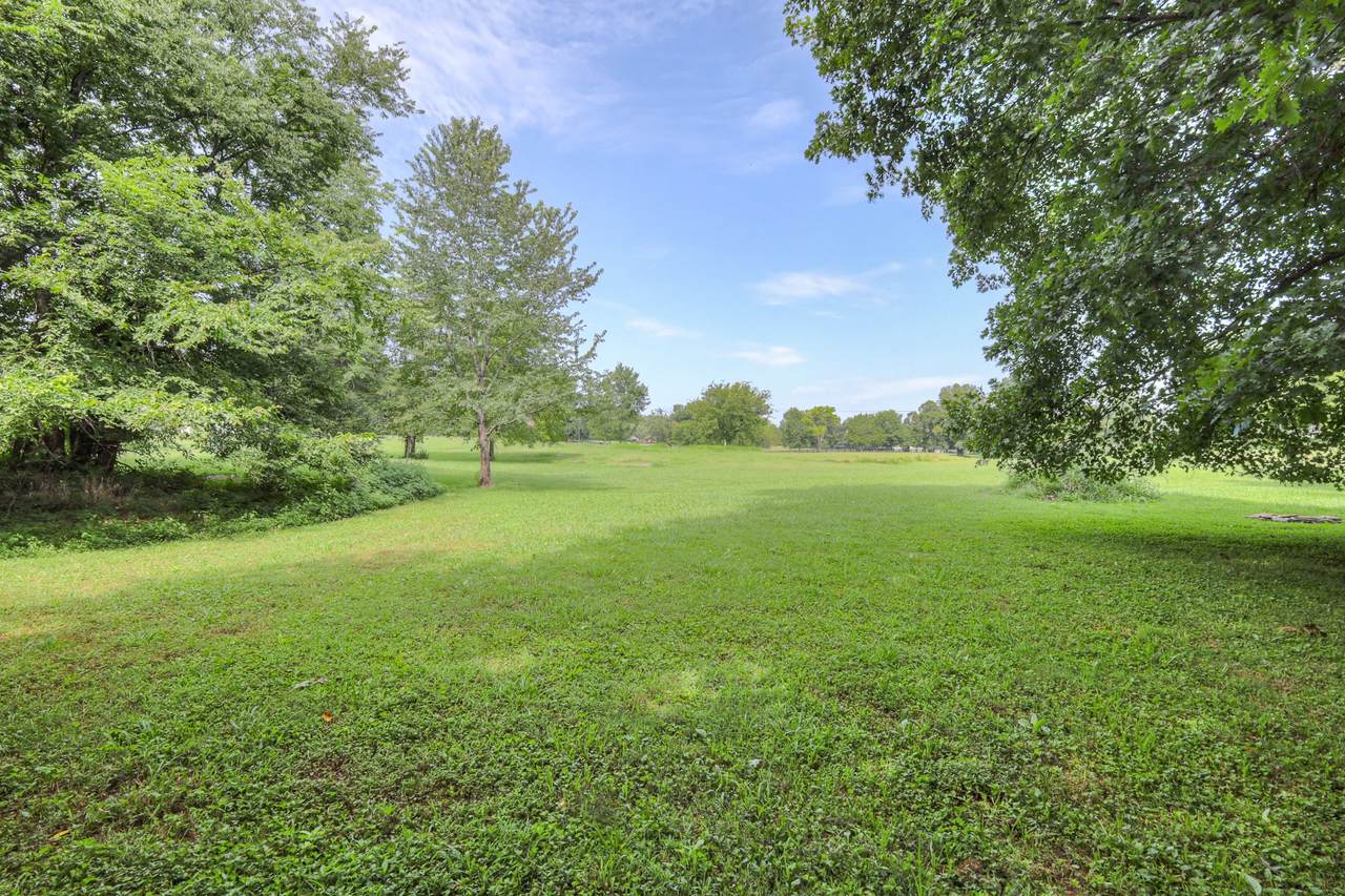 https://bt-photos.global.ssl.fastly.net/nashville/1280_boomver_1_RTC3506167-1.jpg