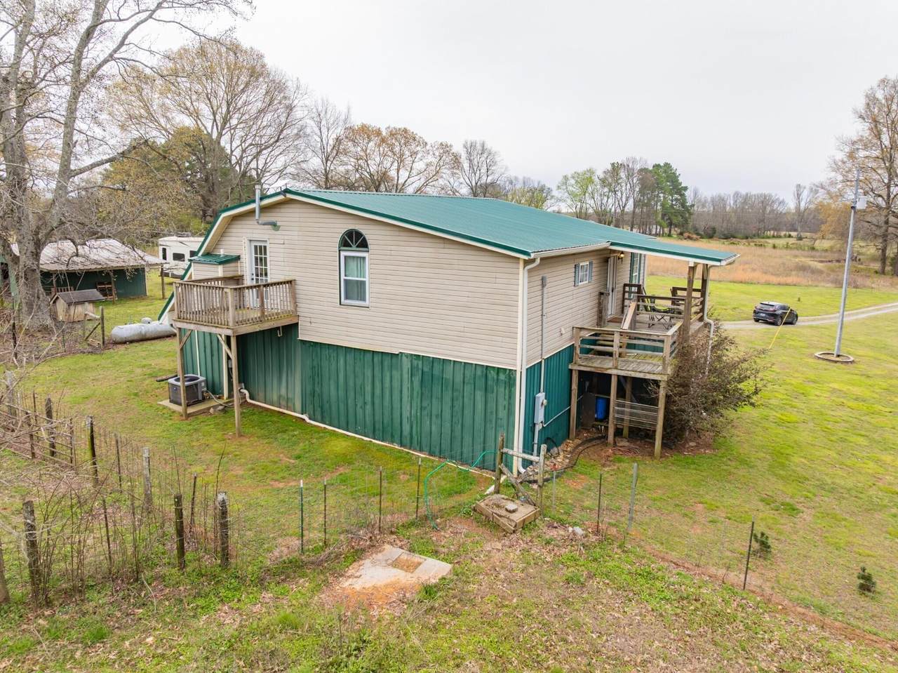 https://bt-photos.global.ssl.fastly.net/nashville/1280_boomver_1_RTC3506241-1.jpg