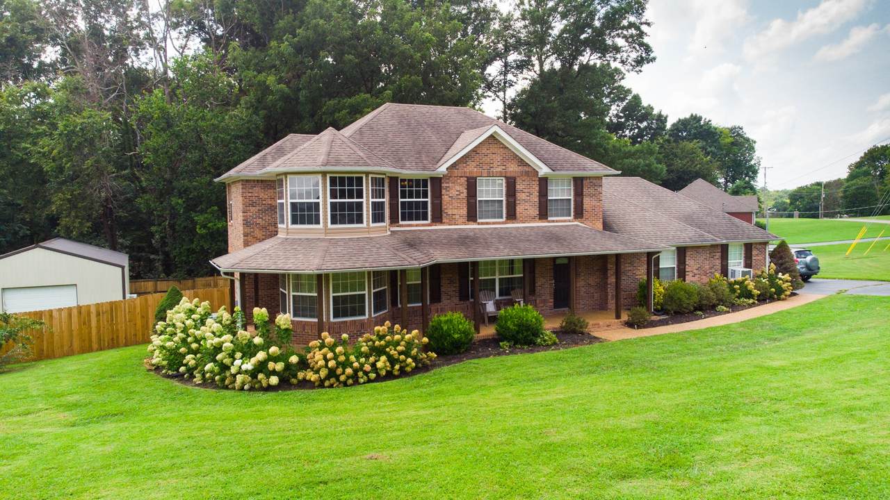 436 Marilyn Cir - Photo 1