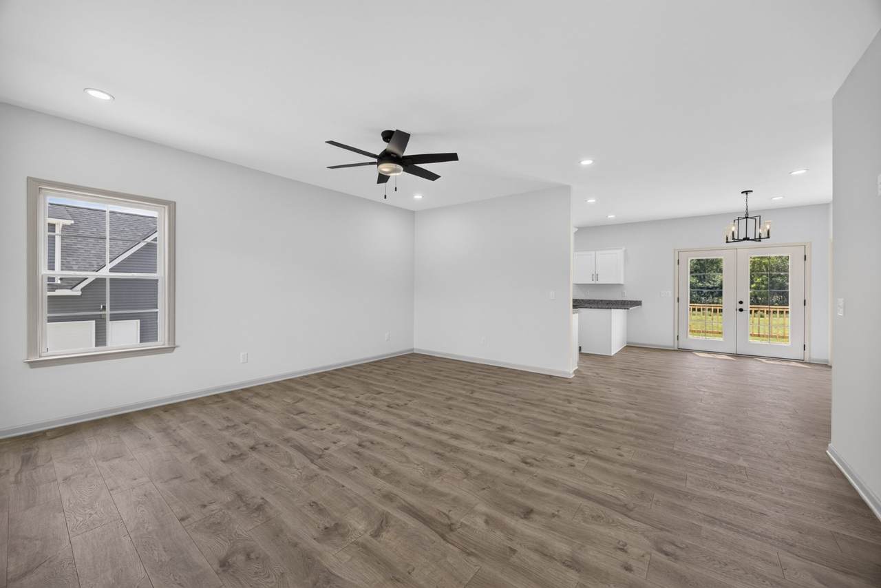 https://bt-photos.global.ssl.fastly.net/nashville/1280_boomver_1_RTC3506519-1.jpg