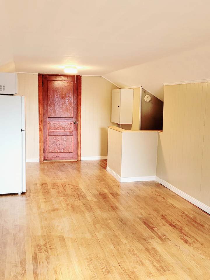 172 Park Cir - Photo 1