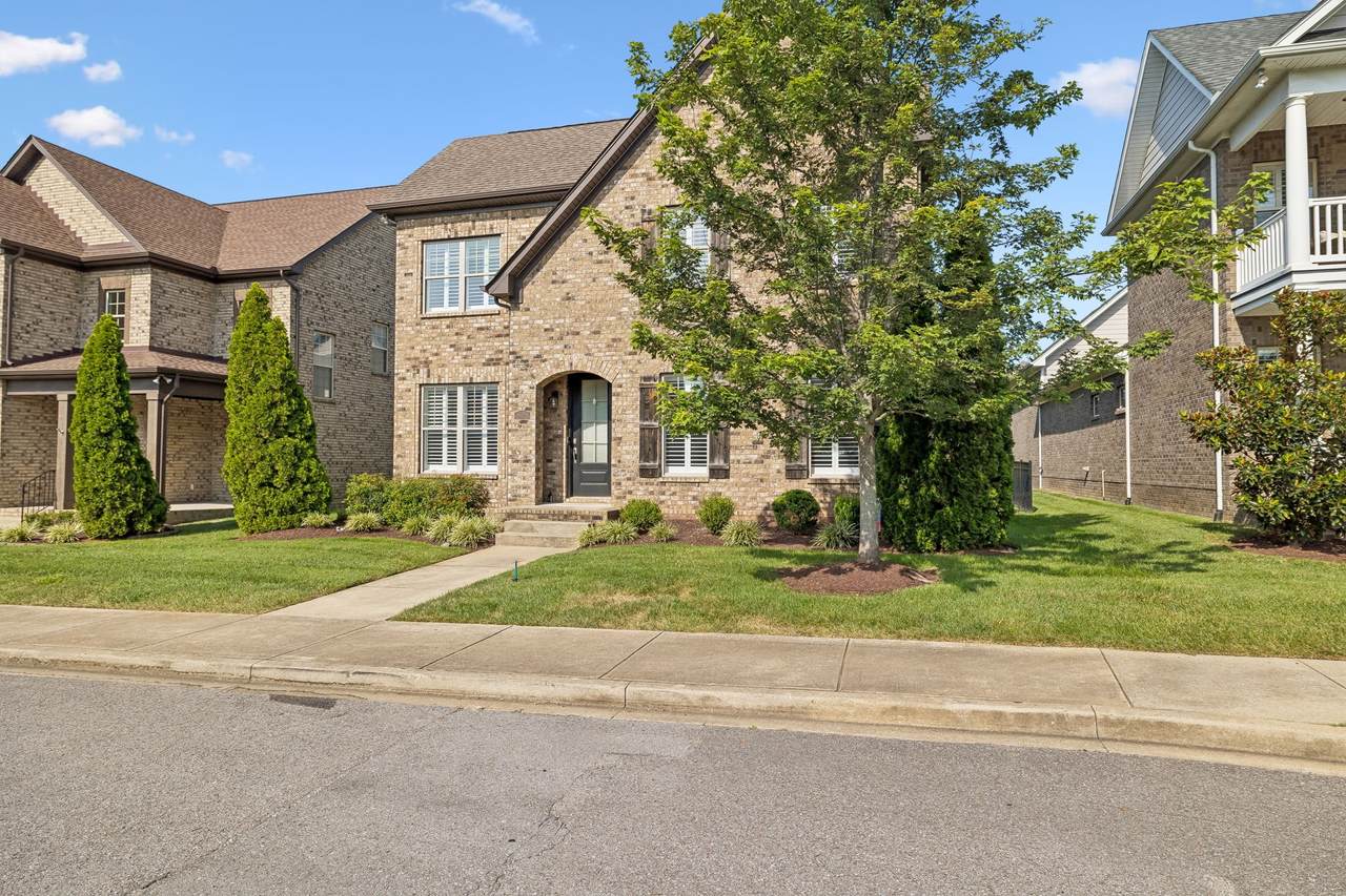 https://bt-photos.global.ssl.fastly.net/nashville/1280_boomver_1_RTC3506568-1.jpg