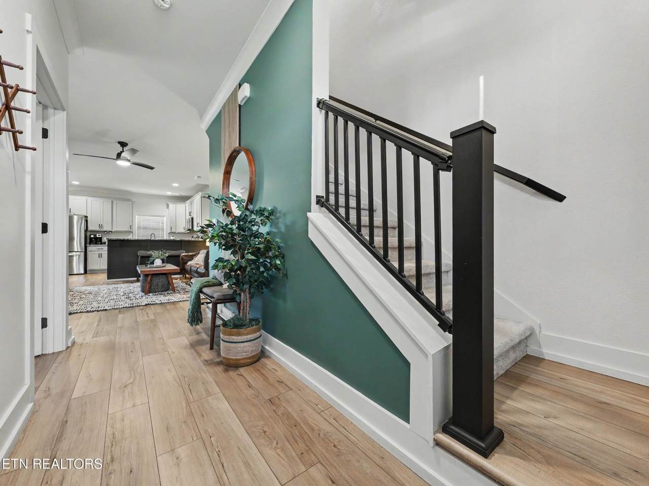 https://bt-photos.global.ssl.fastly.net/nashville/1280_boomver_1_RTC3506576-1.jpg